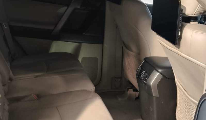 
								Toyota – Land cruiser full									