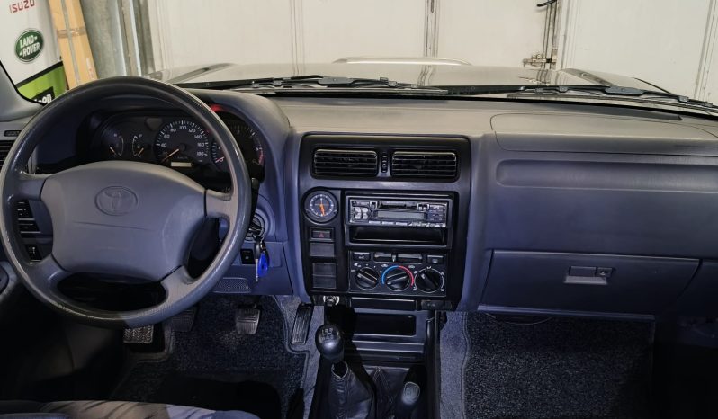 
								Toyota – Land cruiser 90 full									