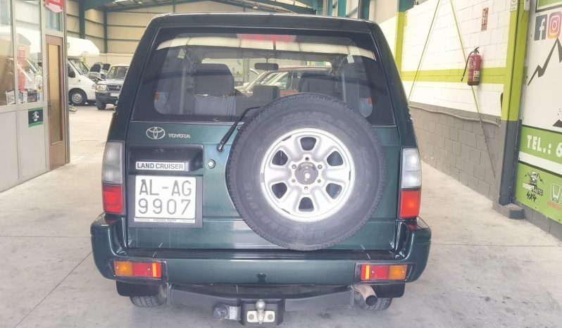 
								Toyota – Land cruiser 90 full									