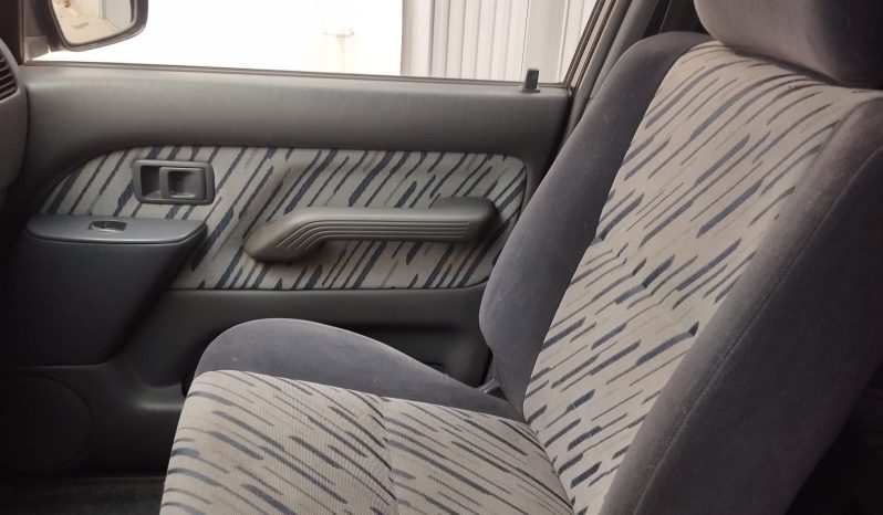 
								Toyota – Land Cruiser 90 full									