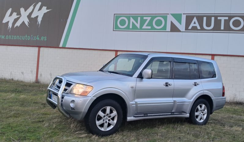 
								MITSUBISHI MONTERO full									