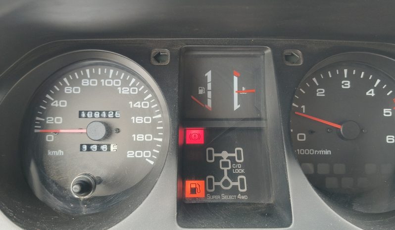 
								MITSUBISHI MONTERO full									