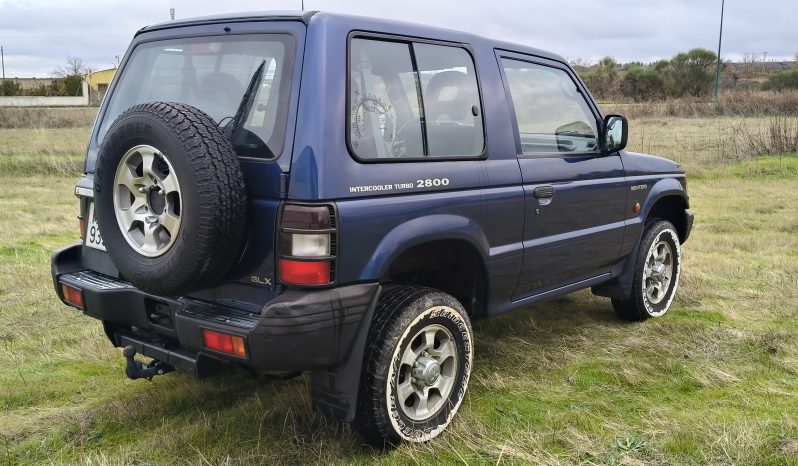 
								MITSUBISHI MONTERO full									