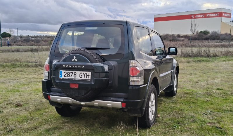 
								MITSUBISHI MONTERO 3.2 DID 200CV 98.000KM full									