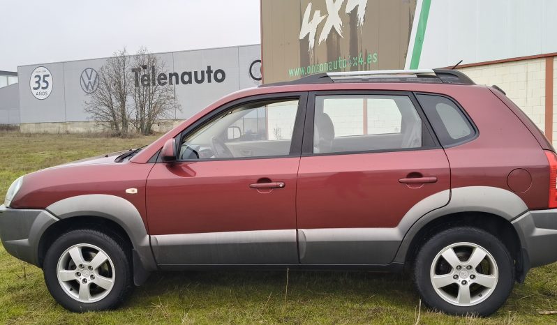 
								hyundai tucson 2.0crdi 140cv SOLO 49.000KM full									