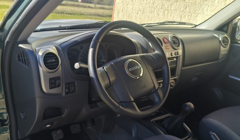 
								ISUZU DMAX 2.5 136CV full									