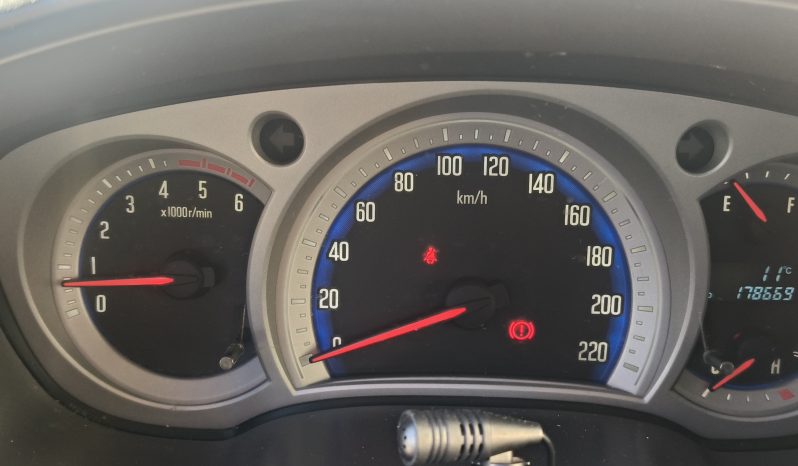 
								ISUZU DMAX 2.5 136CV full									