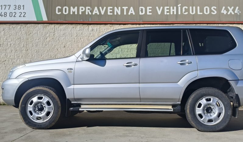 
								TOYOTA LAND CRUISER D4D 163.000CV full									