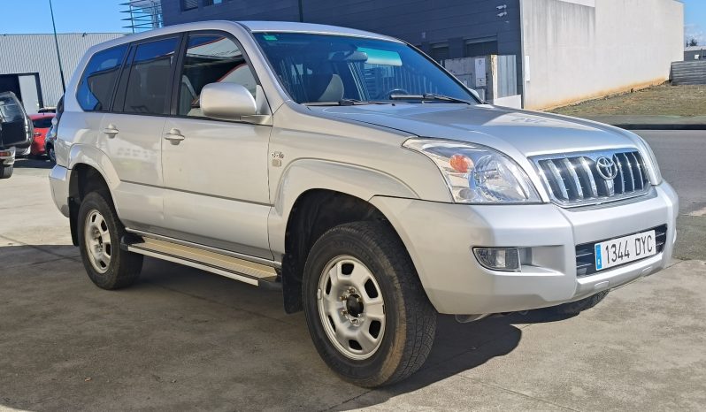 
								TOYOTA LAND CRUISER D4D 163.000CV full									