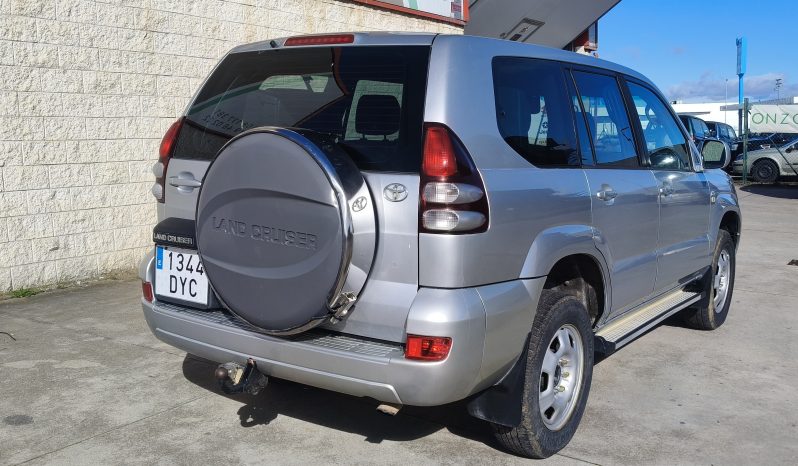 
								TOYOTA LAND CRUISER D4D 163.000CV full									