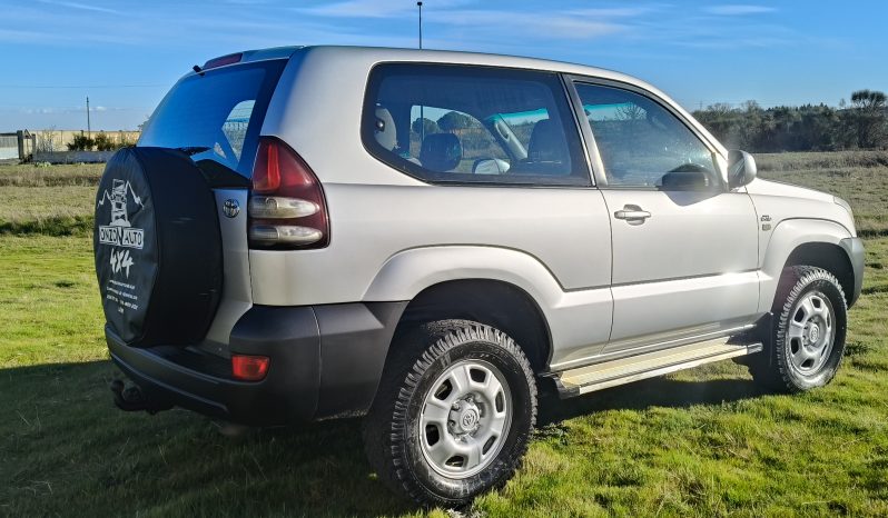 
								Toyota land Cruiser 135.000km full									