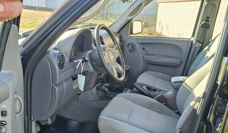 
								Jeep cherokee 2.8 crd 163cv 136.000km full									