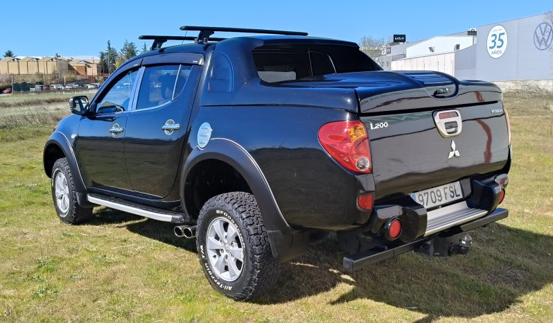 
								Mitsubishi l200 66.000km homologada full									