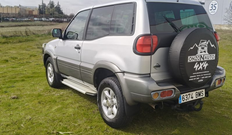 
								NISSAN TERRANO 2.7TDI 125CV full									