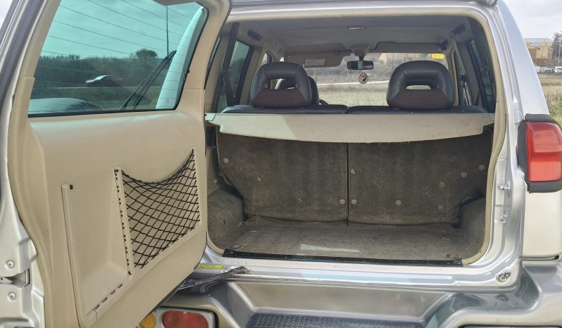 
								NISSAN TERRANO 2.7TDI 125CV full									