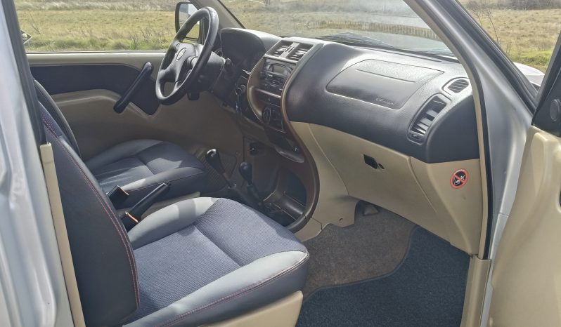 
								NISSAN TERRANO 2.7TDI 125CV full									