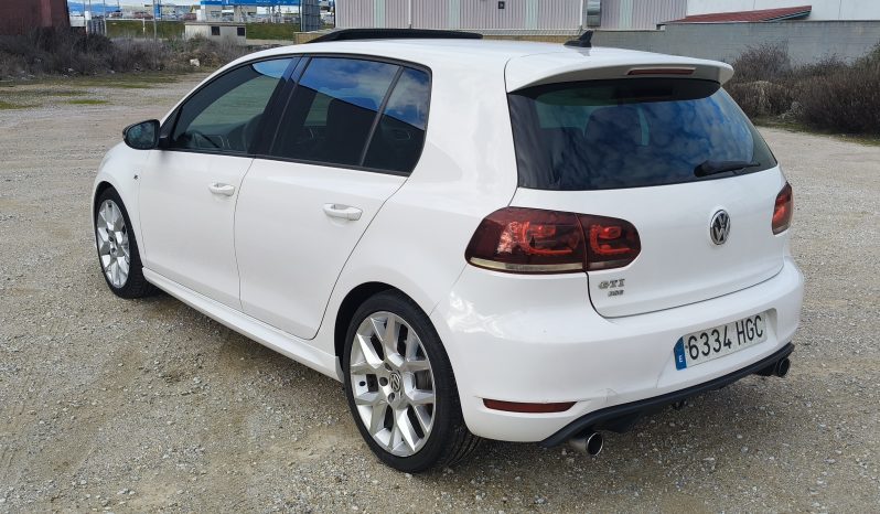 
								golf gti 35 aniversario 235cv dsg full									