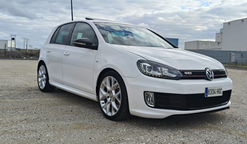 
								golf gti 35 aniversario 235cv dsg full									