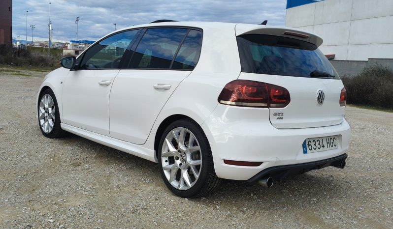 
								golf gti 35 aniversario 235cv dsg full									