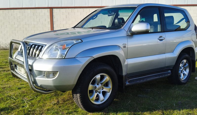 
								Toyota land Cruiser automatico full									