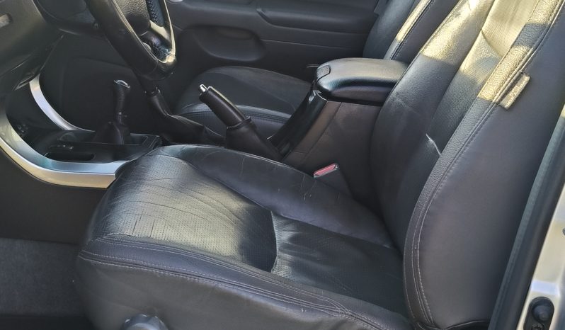 
								Toyota land Cruiser automatico full									