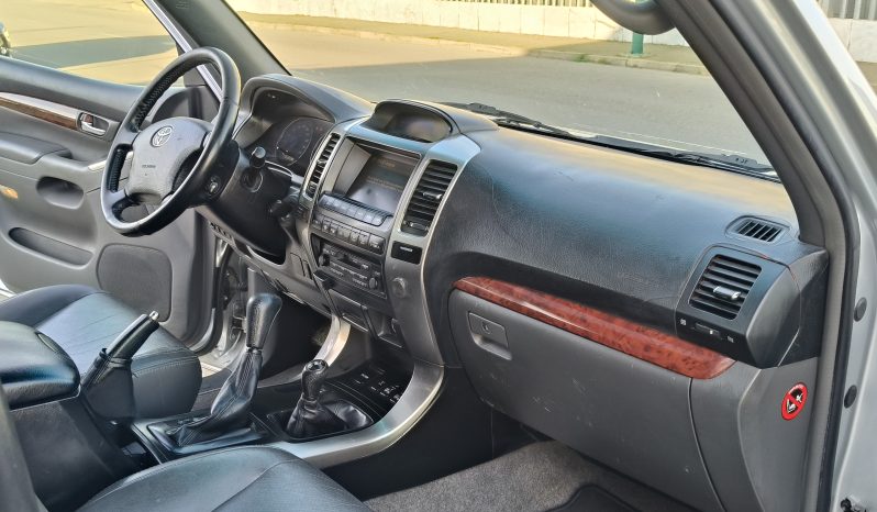 
								Toyota land Cruiser automatico full									