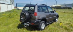 
										Nissan Terrano 2.7 TDI 125cv 179.000km full									
