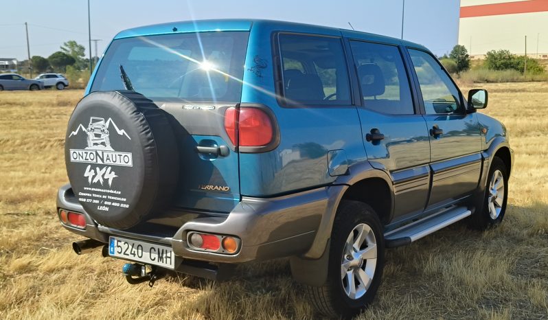 
Nissan Terrano 3.0d 156cv 176.000km full									