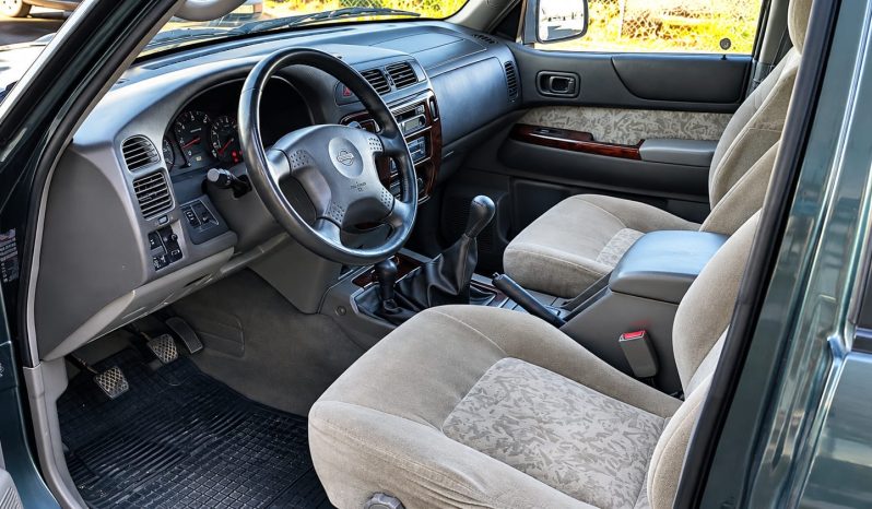 
Nissan patrol gr y61 133.000km full									