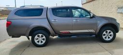 
Mitsubishi l200 automático 2.5 180cv full									