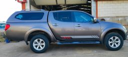 
Mitsubishi l200 automático 2.5 180cv full									