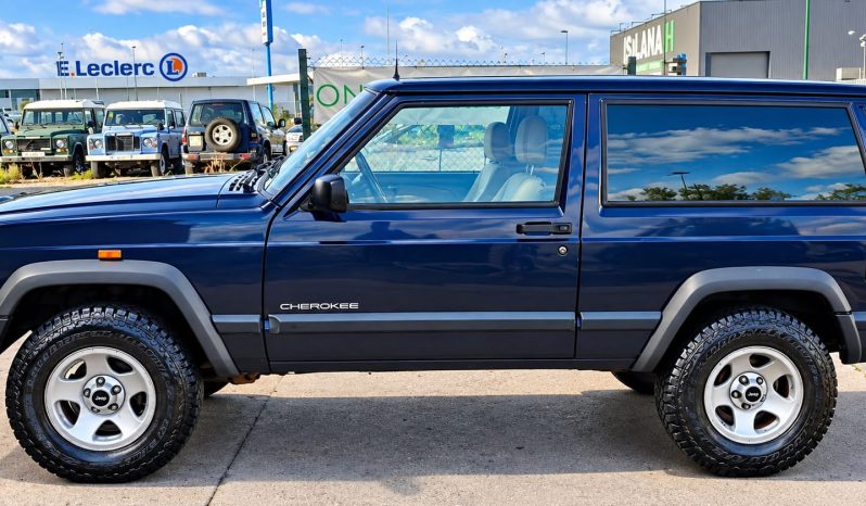 
Jeep Cherokee 2.5 TDI 115cv full									