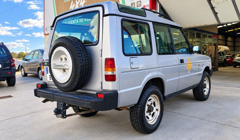 
Land Rover Discovery 266.000km full									