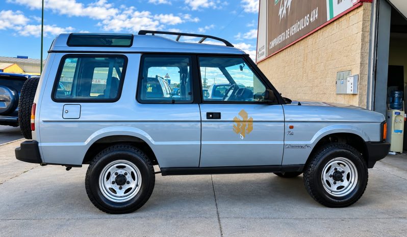 
Land Rover Discovery 266.000km full									