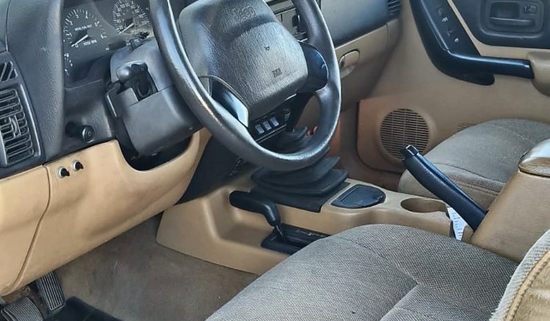 
Jeep Cherokee 2.5 TDI 115cv full									